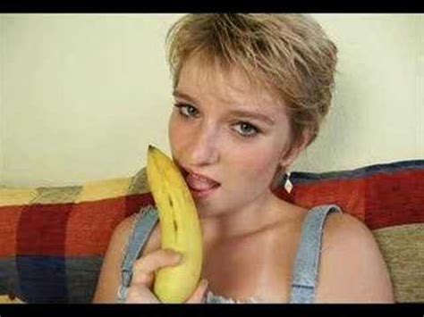 Banana Hotties Porn Videos